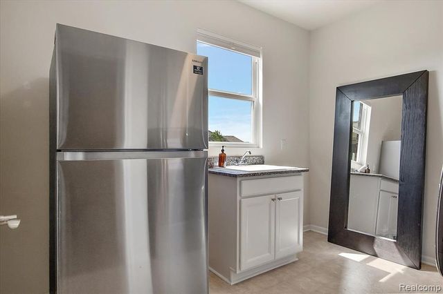 50723 Auburndale Court, Canton, MI 48187