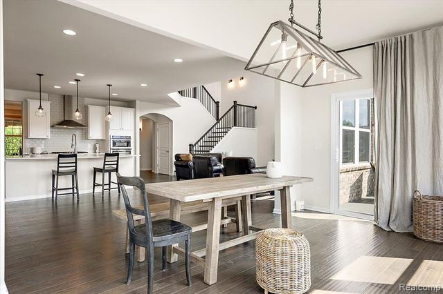 50723 Auburndale Court, Canton, MI 48187