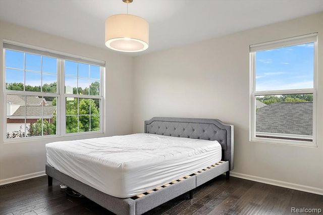 50723 Auburndale Court, Canton, MI 48187