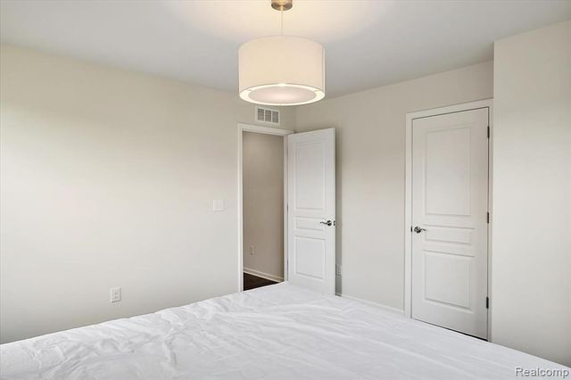 50723 Auburndale Court, Canton, MI 48187