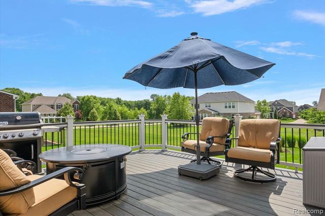 50723 Auburndale Court, Canton, MI 48187