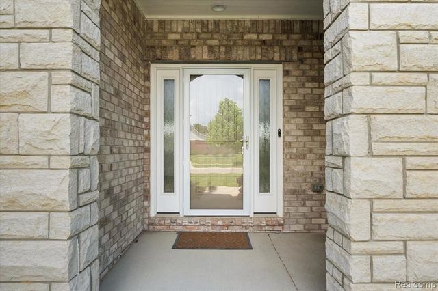 50723 Auburndale Court, Canton, MI 48187