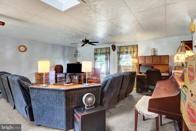 1814 FAIRGROUND RD, Liverpool, PA 17045