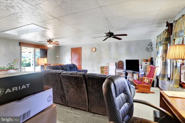 1814 FAIRGROUND RD, Liverpool, PA 17045