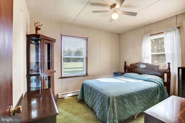 1814 FAIRGROUND RD, Liverpool, PA 17045