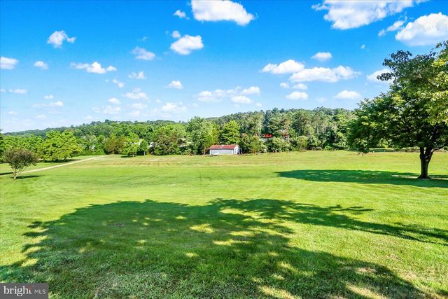 1814 FAIRGROUND RD, Liverpool, PA 17045