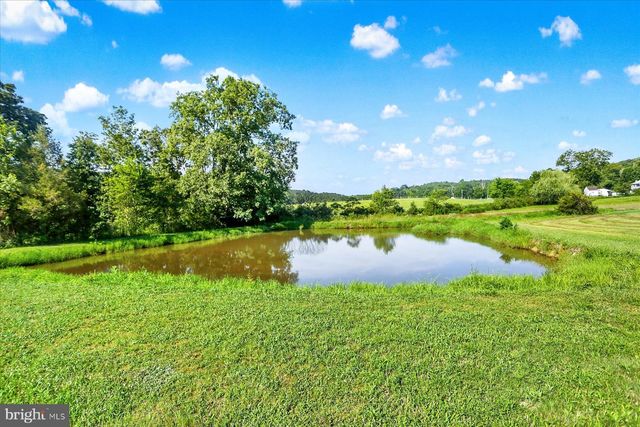 1814 FAIRGROUND RD, Liverpool, PA 17045