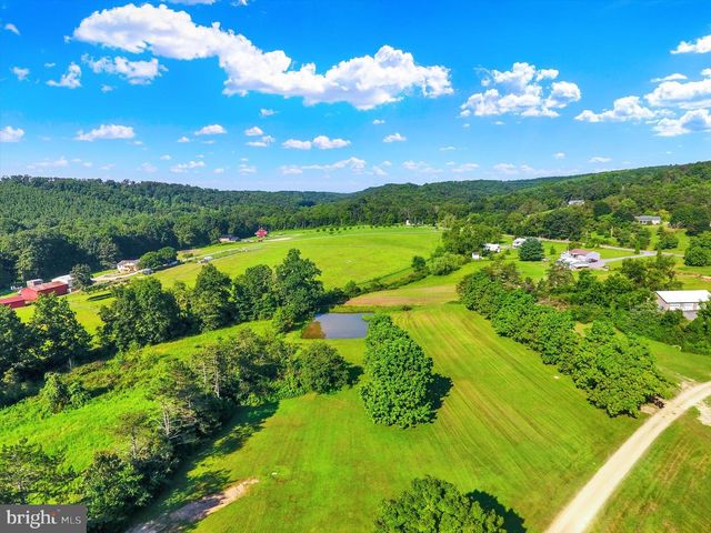 1814 FAIRGROUND RD, Liverpool, PA 17045