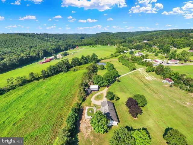 1814 FAIRGROUND RD, Liverpool, PA 17045