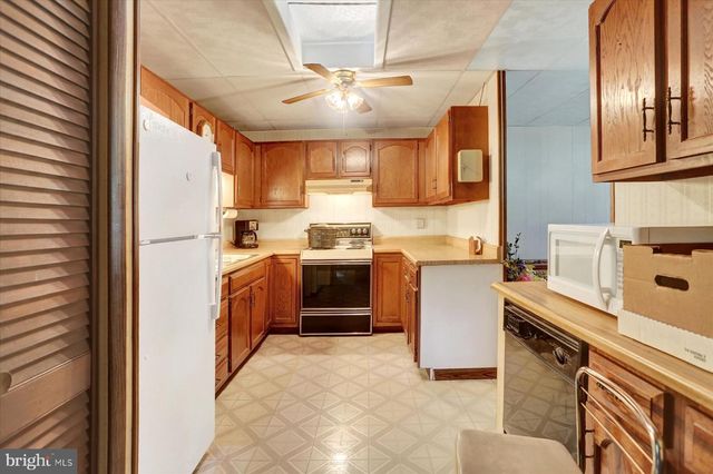 1814 FAIRGROUND RD, Liverpool, PA 17045