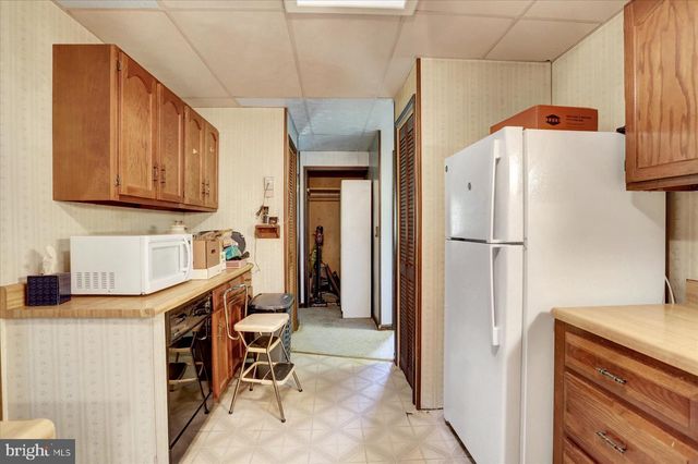 1814 FAIRGROUND RD, Liverpool, PA 17045