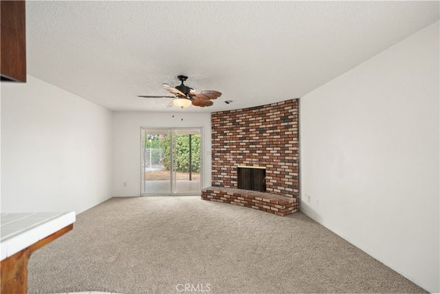 2504 Sutton Place, Bakersfield, CA 93309