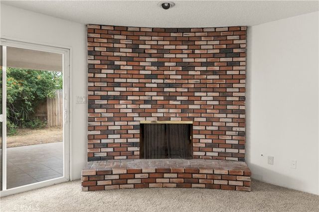 2504 Sutton Place, Bakersfield, CA 93309