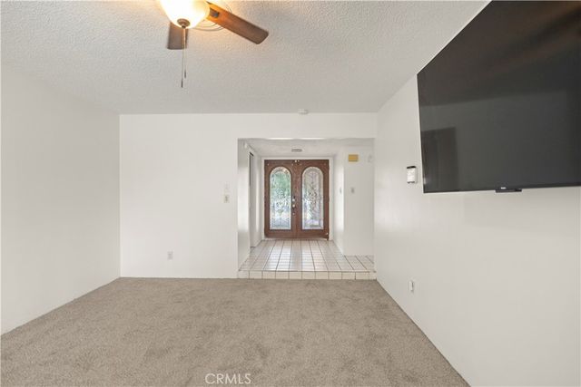 2504 Sutton Place, Bakersfield, CA 93309