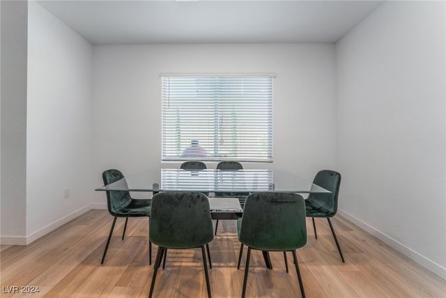 8831 Sasquatch Run Avenue, Las Vegas, NV 89166