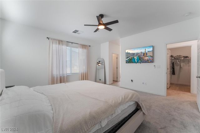 8831 Sasquatch Run Avenue, Las Vegas, NV 89166