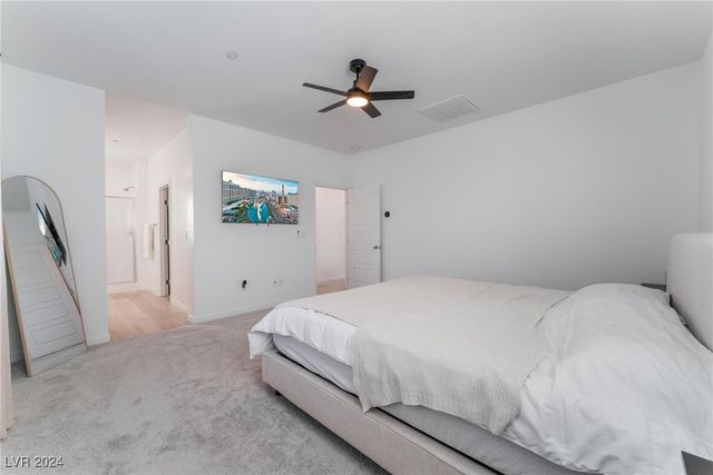 8831 Sasquatch Run Avenue, Las Vegas, NV 89166