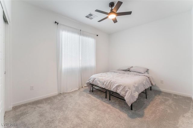 8831 Sasquatch Run Avenue, Las Vegas, NV 89166