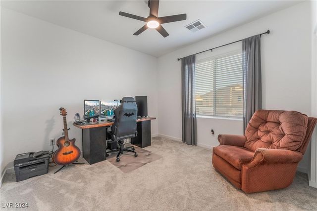 8831 Sasquatch Run Avenue, Las Vegas, NV 89166