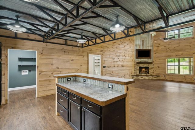 15434 C R 434, Lindale, TX 75771