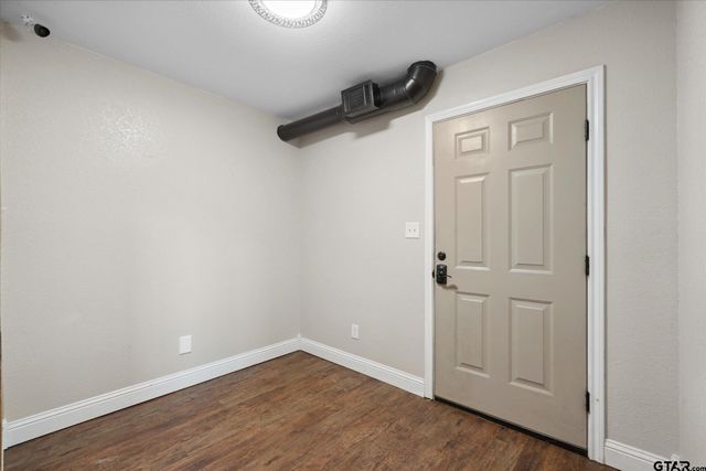 15434 C R 434, Lindale, TX 75771