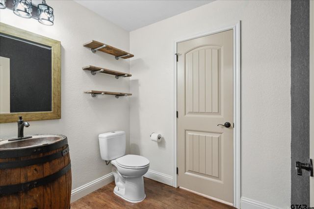 15434 C R 434, Lindale, TX 75771