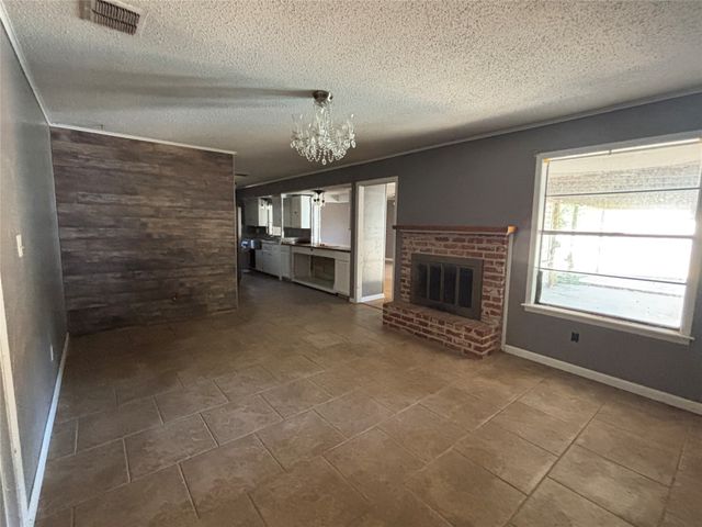 9705 Chalet Drive, Shreveport, LA 71118