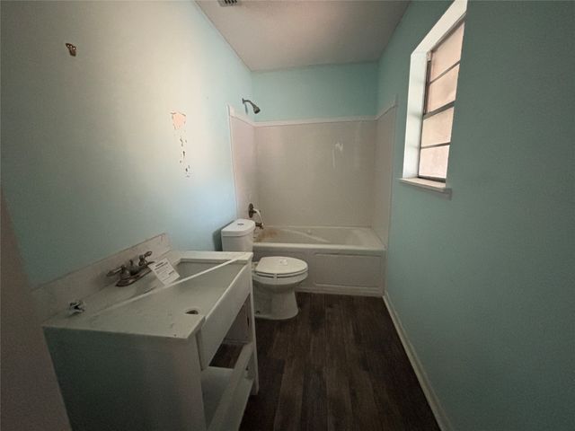 9705 Chalet Drive, Shreveport, LA 71118