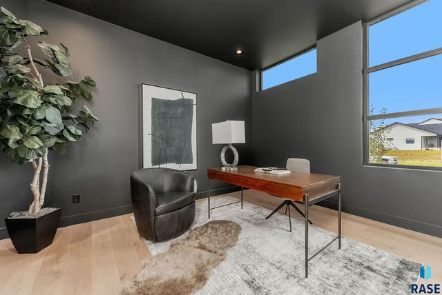 1715 Ethan St Street, Harrisburg, SD 57032