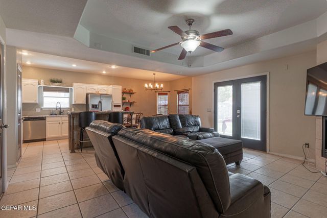 12712 TIERRA AURORA Drive, El Paso, TX 79938