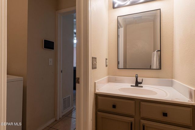 12712 TIERRA AURORA Drive, El Paso, TX 79938