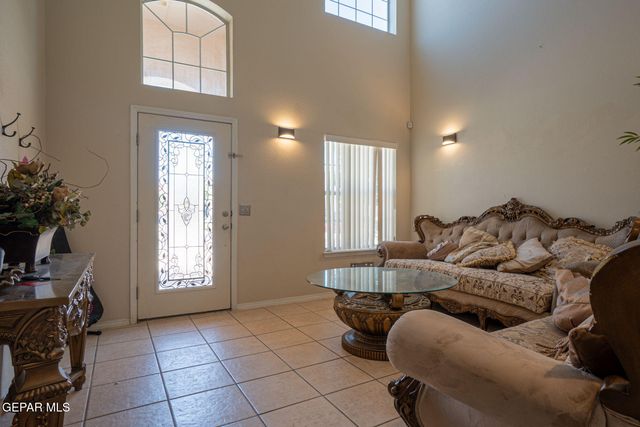 12712 TIERRA AURORA Drive, El Paso, TX 79938