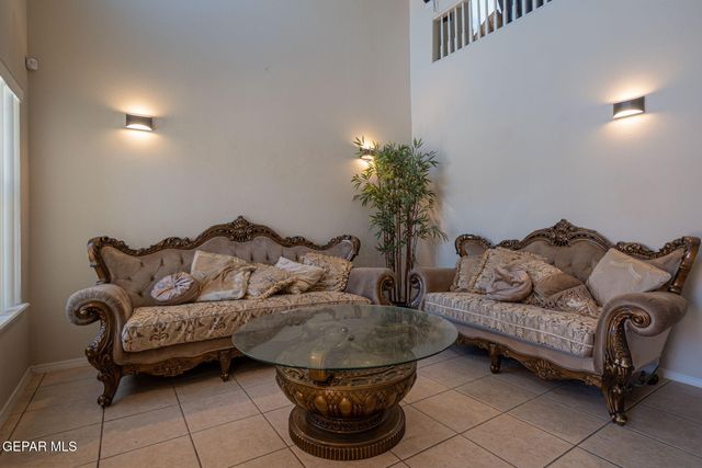 12712 TIERRA AURORA Drive, El Paso, TX 79938