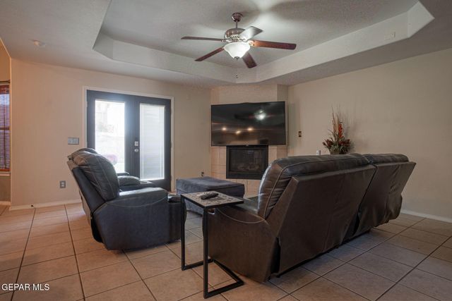 12712 TIERRA AURORA Drive, El Paso, TX 79938