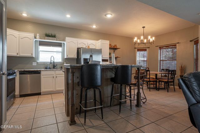 12712 TIERRA AURORA Drive, El Paso, TX 79938