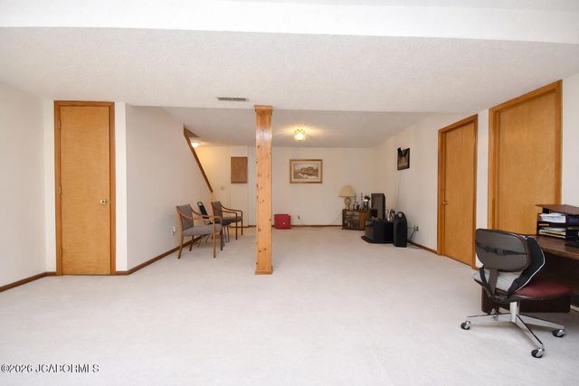 2308 INDEPENDENCE COURT, Jefferson City, MO 65109