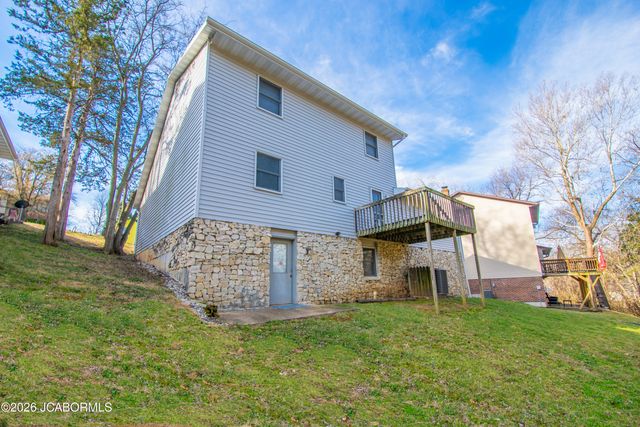 2308 INDEPENDENCE COURT, Jefferson City, MO 65109