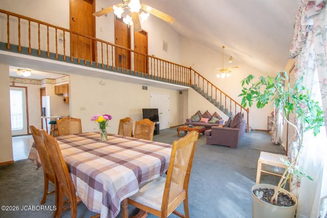 2308 INDEPENDENCE COURT, Jefferson City, MO 65109