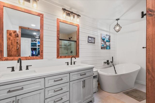 7037 SPENCER Road, Tallahassee, FL 32312