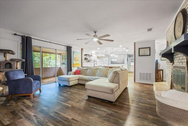 7037 SPENCER Road, Tallahassee, FL 32312