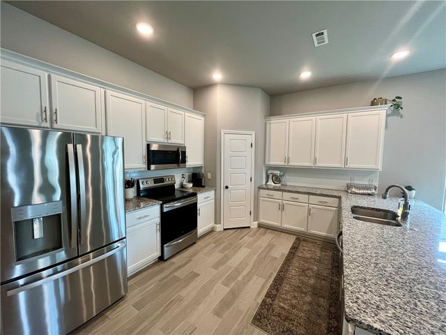 5909 Sherman Street, Bentonville, AR 72713