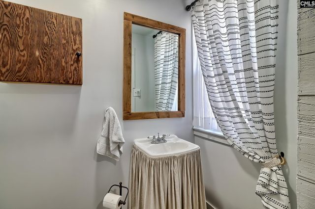 8402 Winnsboro Road, Blythewood, SC 29016