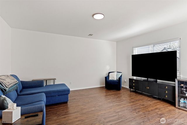 17625 12th Place W, Lynnwood, WA 98037