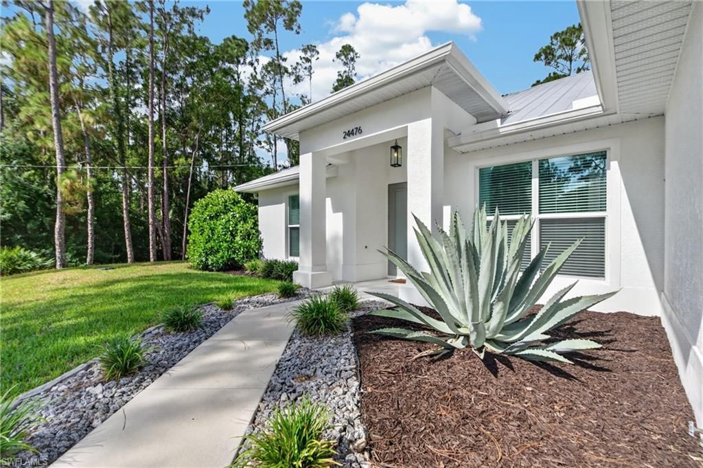 24476 Mountain View DR, BONITA SPRINGS, FL 34135 — photo 4