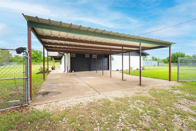228 Brown Creek Road, Weatherford, TX 76085