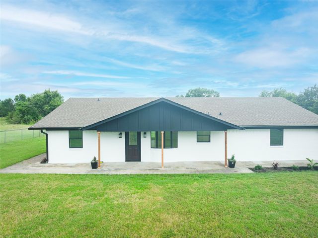 228 Brown Creek Road, Weatherford, TX 76085