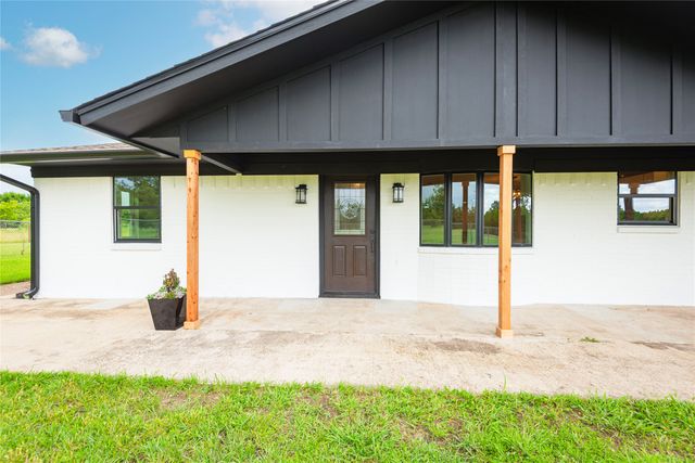 228 Brown Creek Road, Weatherford, TX 76085