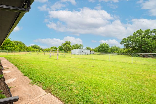 228 Brown Creek Road, Weatherford, TX 76085