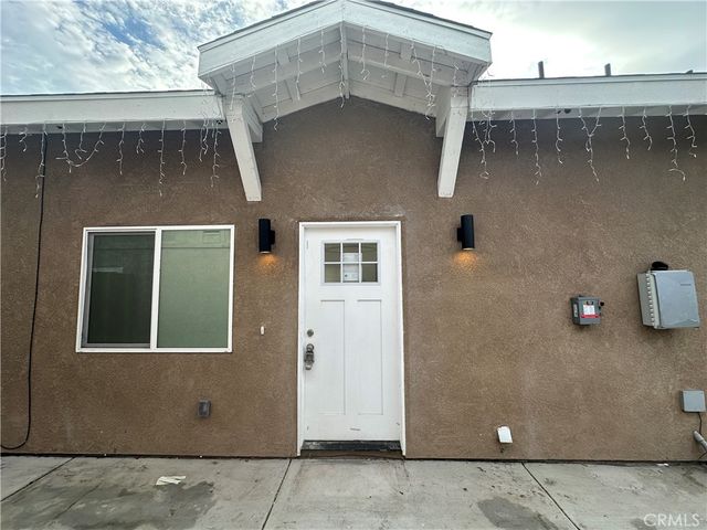 10893 Date, Stanton, CA 90680