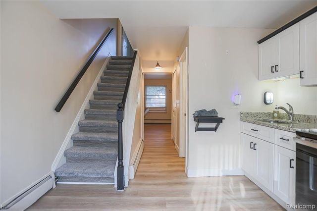 119 Floral Avenue, Mount Clemens, MI 48043